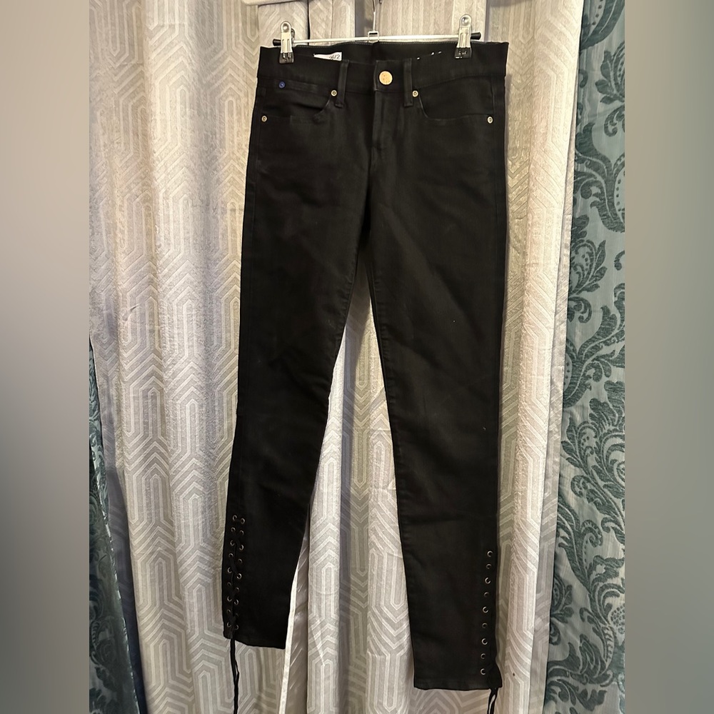 GAP 1969 skinny jeans.  Size 2